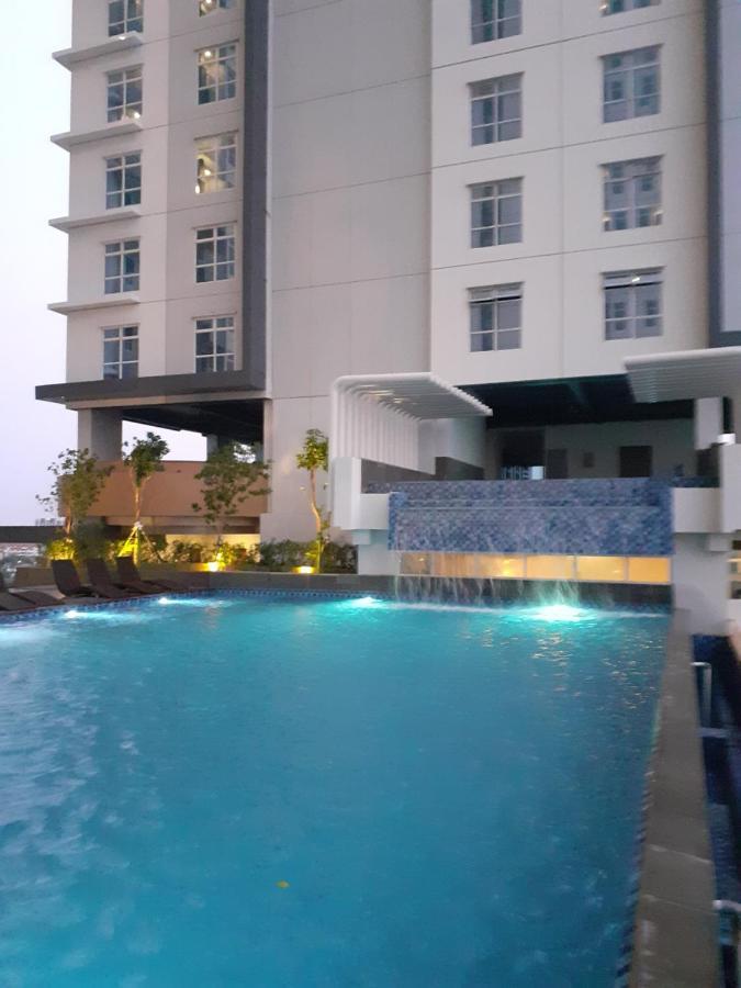 Bess Mansion Apartment, 16Th Floor Surabaya Kültér fotó